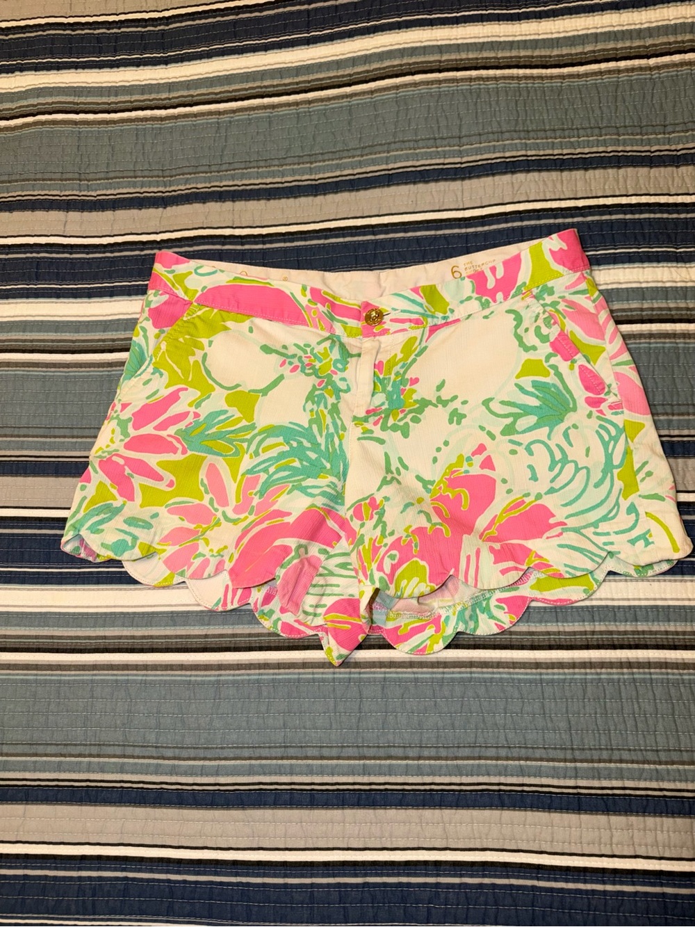 Lilly Pulitzer “Flamingo Pink Don’t Give a Cluck”  Print Shorts